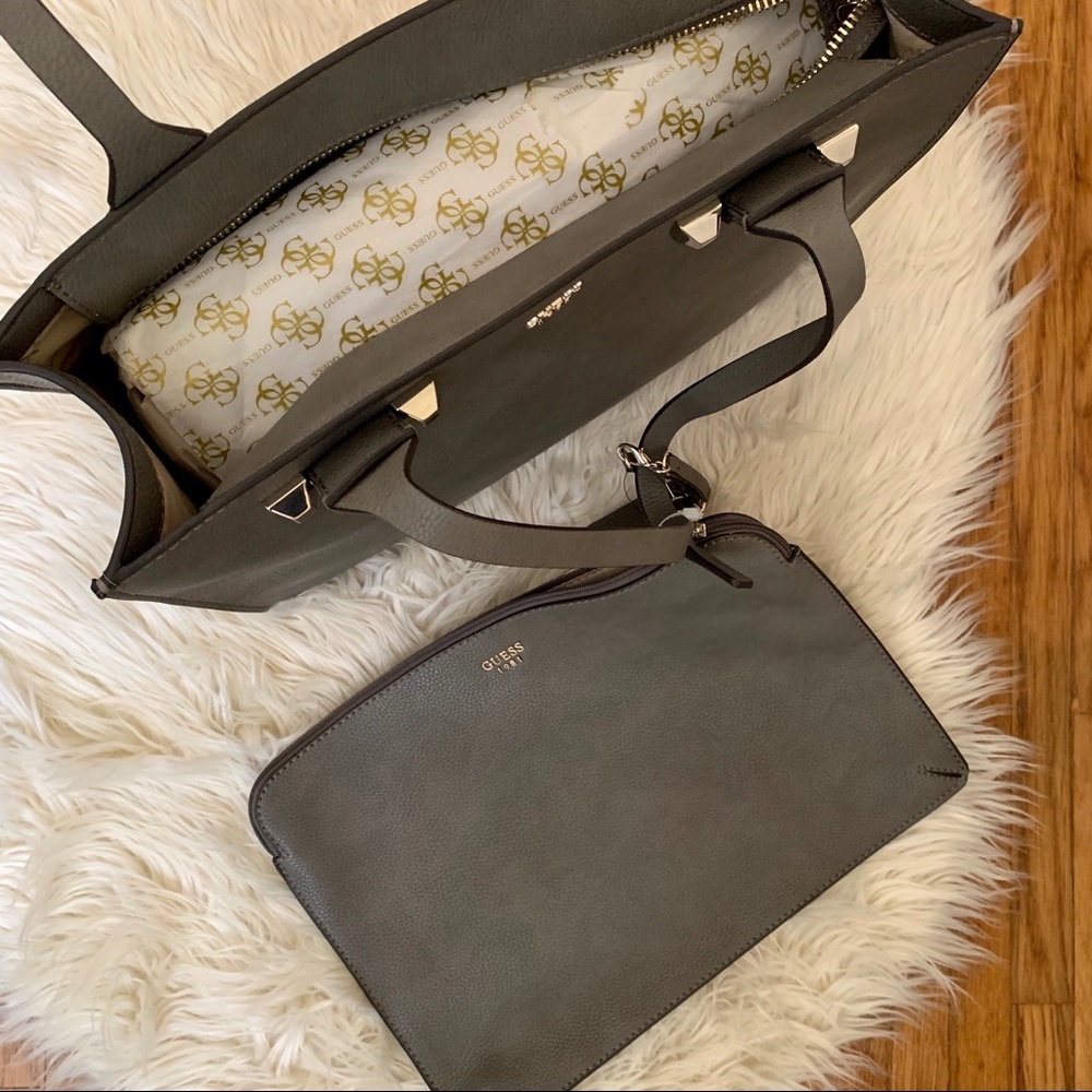 NWT Guess Tote/Laptop case Bag Purse Amazing Deal! - Picture 6 of 8